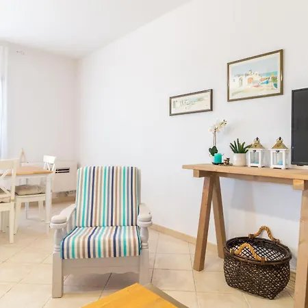 Casa Dei Bucanieri-seaside Garden Apartment *
