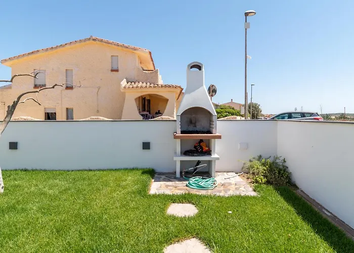 Casa Dei Bucanieri-seaside Garden *