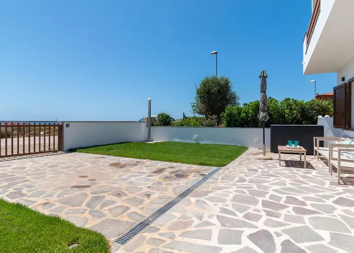 Casa Dei Bucanieri-seaside Garden Putzu Idu