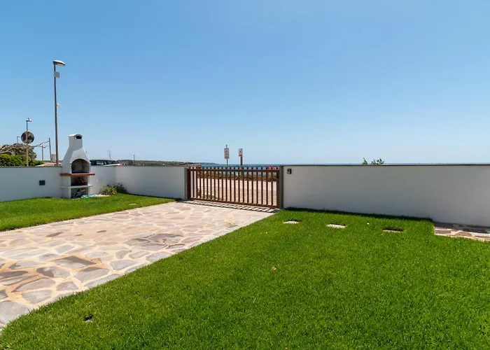 Casa Dei Bucanieri-seaside Garden * Putzu Idu