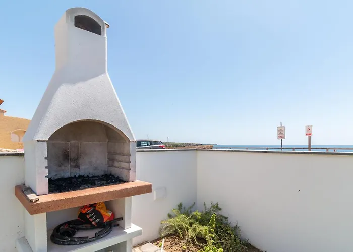 Casa Dei Bucanieri-seaside Garden
